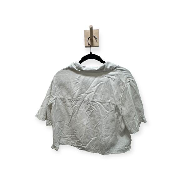 Universal Thread Women' White Linen Blend Shirt with Front Essential (Size S) S - Picture 2 of 4